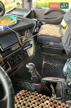 Тягач Renault Magnum 2007 в 