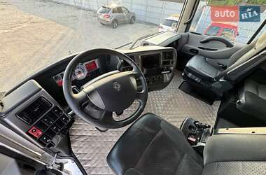 Тягач Renault Magnum 2010 в 