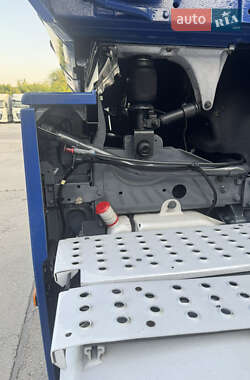 Тягач Renault Magnum 2007 в 