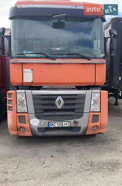 Тягач Renault Magnum 2011 в Львове