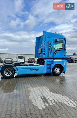 Тягач Renault Magnum 2012 в 