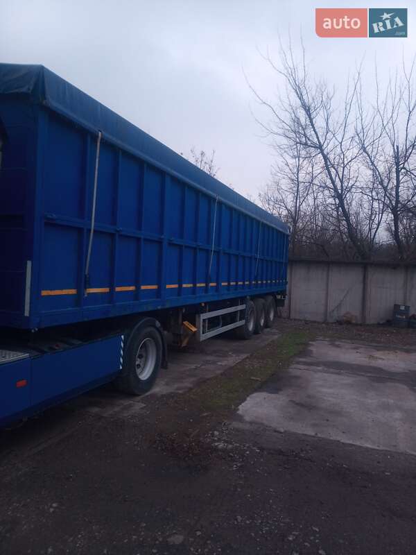 Тягач Renault Magnum 2004 в Днепре