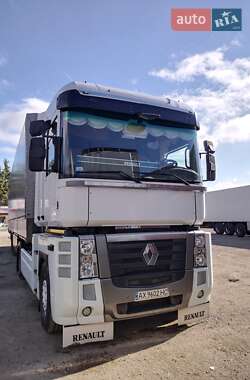 Тягач Renault Magnum 2010 в Богодухове