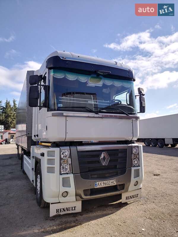 Renault Magnum 2010