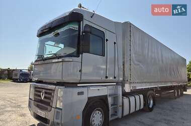 Тягач Renault Magnum 2010 в Ужгороде