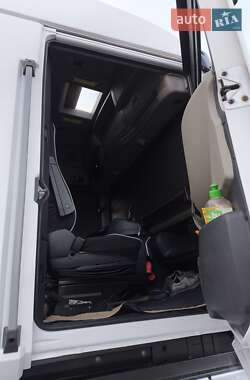 Тягач Renault Magnum 2010 в 