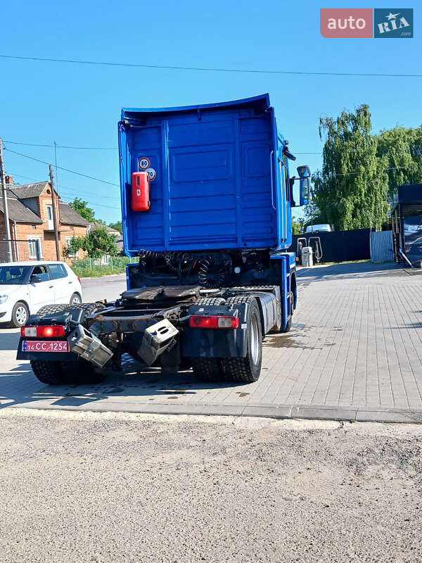 Тягач Renault Magnum 2007 в Львове