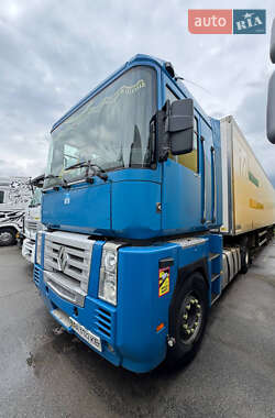 Тягач Renault Magnum 2005 в Києві
