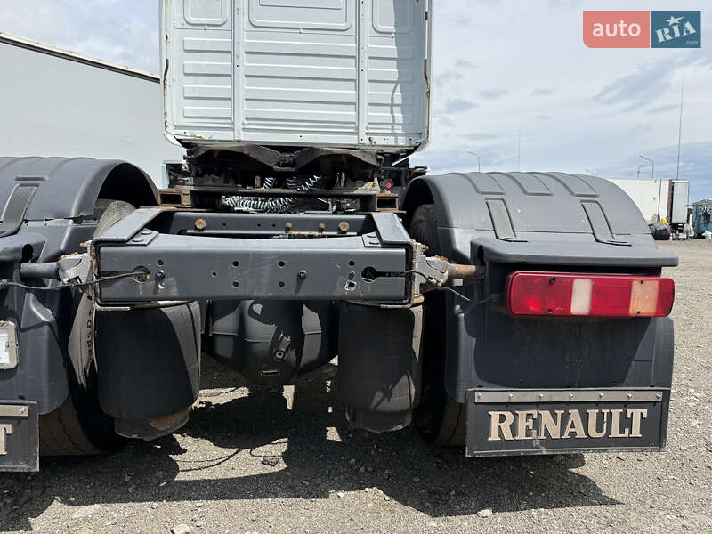 Тягач Renault Magnum 2011 в Киеве