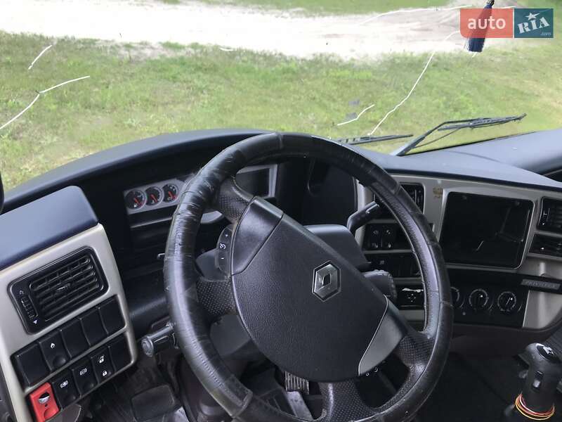 Автовоз Renault Magnum 2008 в Кролевце