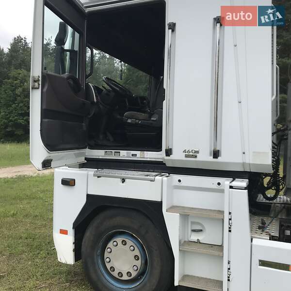 Автовоз Renault Magnum 2008 в Кролевце