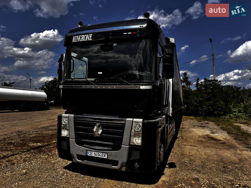 Тягач Renault Magnum 2013 в Черновцах