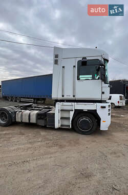 Тягач Renault Magnum 2010 в 