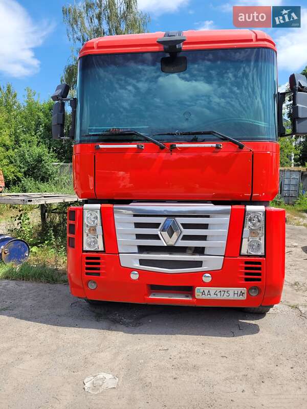 Тягач Renault Magnum 2008 в 