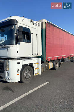 Тягач Renault Magnum 2009 в 