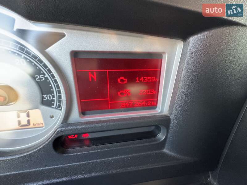 Тягач Renault Magnum 2010 в Рівному