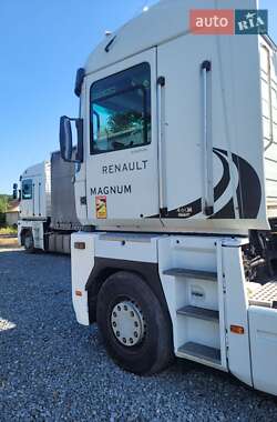 Тягач Renault Magnum 2009 в 