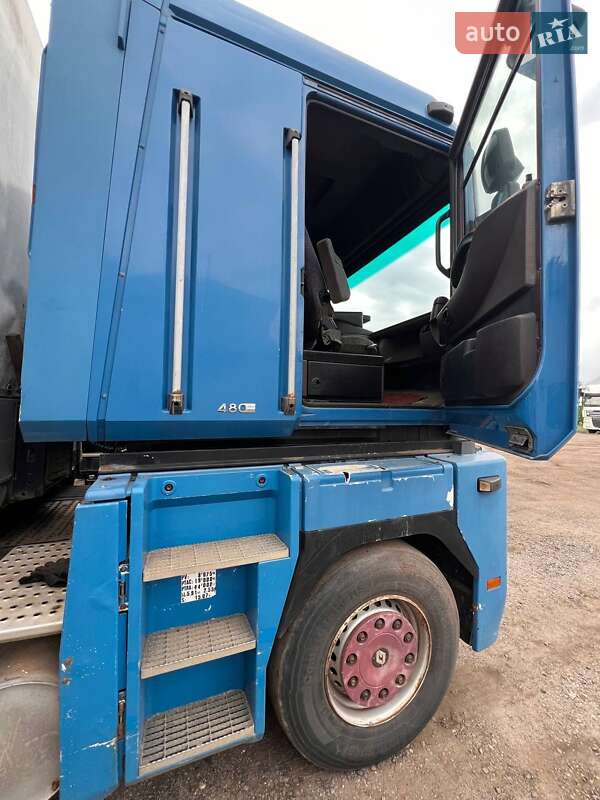 Тягач Renault Magnum 2006 в Харкові