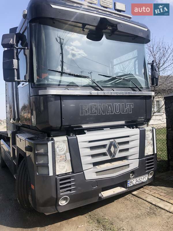 Renault Magnum 2008
