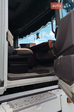 Контейнеровоз Renault Magnum 2007 в 