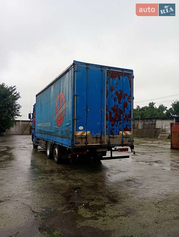 Тентований Renault Magnum 2001 в Кореці