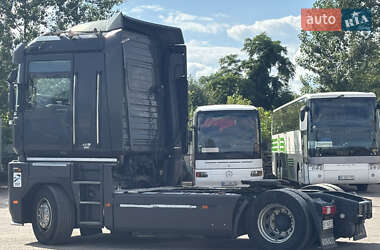 Тягач Renault Magnum 2008 в 