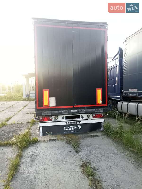 Тягач Renault Magnum 2011 в Львове