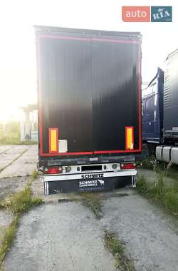 Тягач Renault Magnum 2011 в 