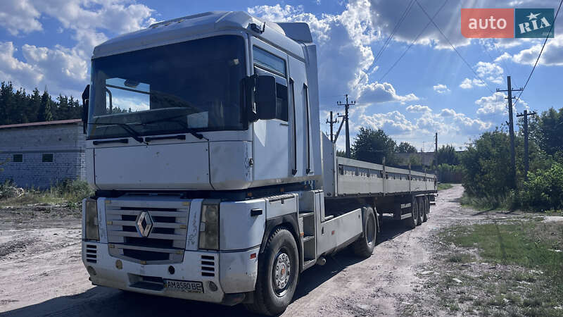 Renault Magnum 2004