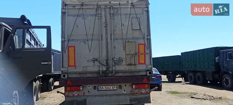Контейнеровоз Renault Magnum 2008 в Новоукраинке