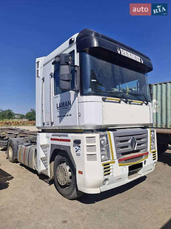 Тягач Renault Magnum 2006 в Одессе