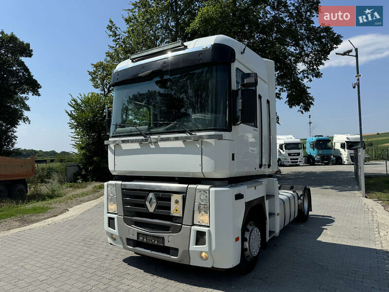 Тягач Renault Magnum 2013 в Черновцах