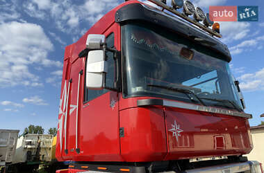 Тягач Renault Magnum 2012 в 