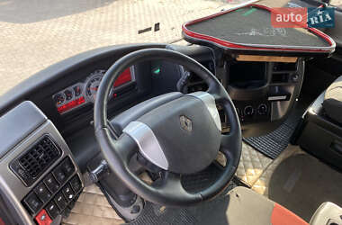 Тягач Renault Magnum 2012 в 