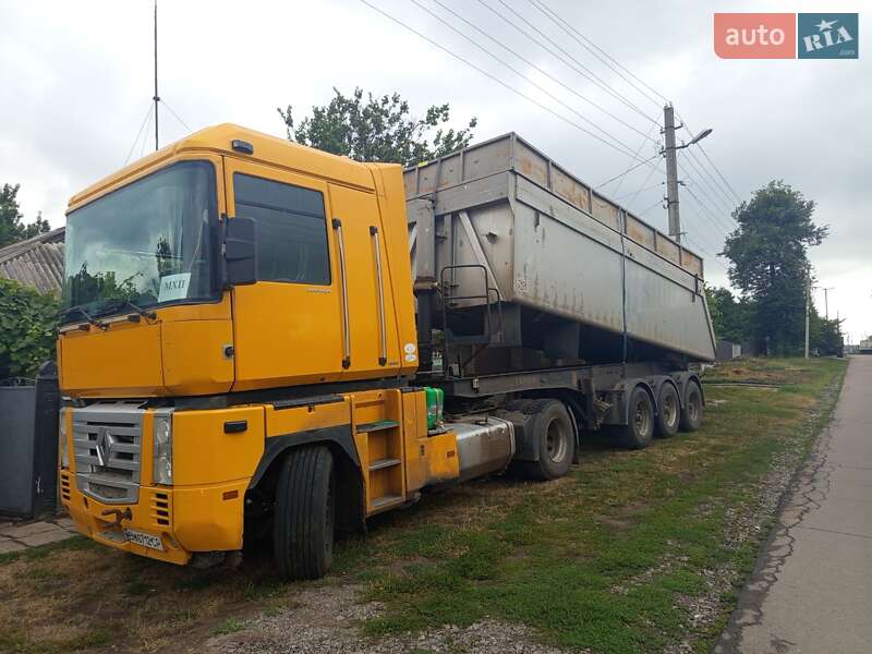 Самосвал Renault Magnum 2004 в Сумах фото Самосвал Renault Magnum 2004 в Сумах