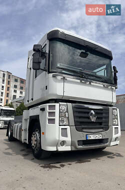 Тягач Renault Magnum 2010 в Ровно