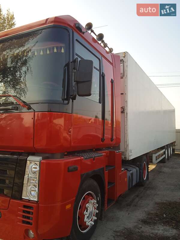 Тягач Renault Magnum 2003 в Броварах