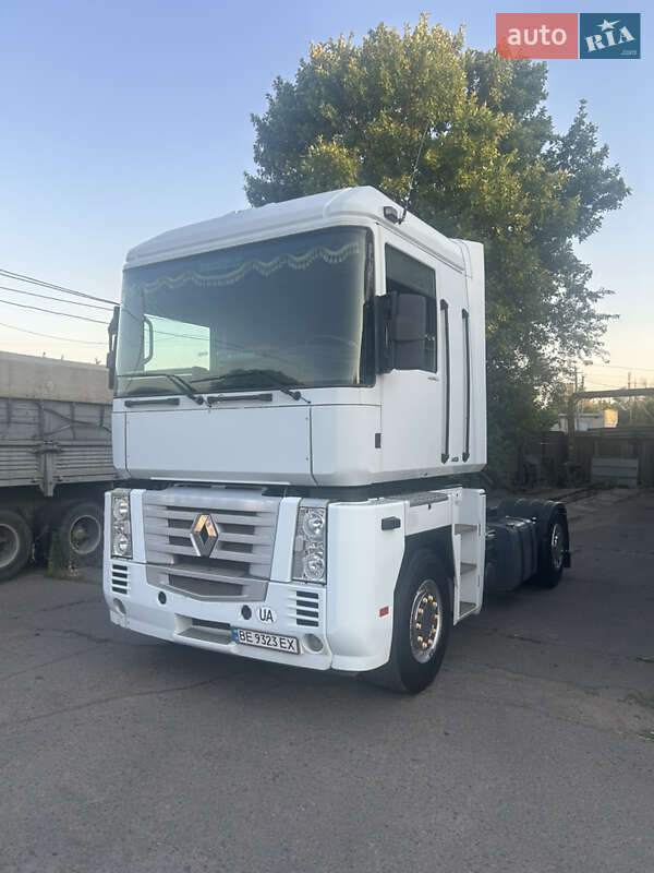 Тягач Renault Magnum 2006 в 