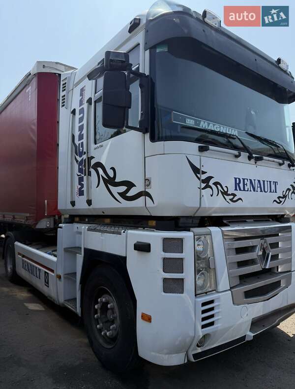 Тягач Renault Magnum 2007 в Києві