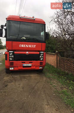 Зерновоз Renault Magnum 2001 в 