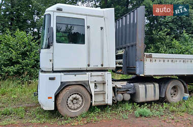 Борт Renault Magnum 2006 в Львове