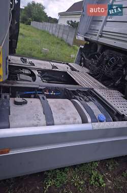 Тягач Renault Magnum 2010 в 