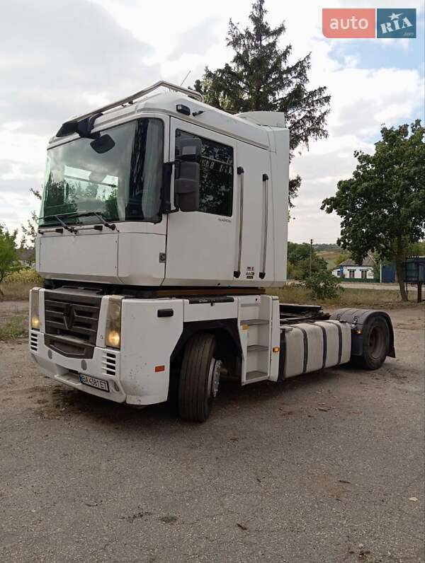 Тягач Renault Magnum 2007 в Новгородке фото 28 Тягач Renault Magnum 2007 в Новгородке