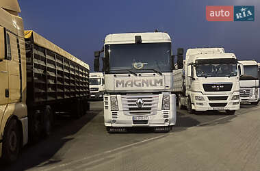 Тягач Renault Magnum 2009 в 