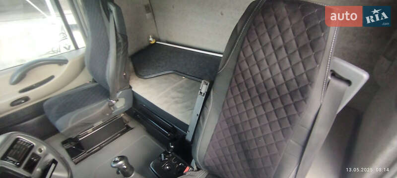 Тягач Renault Magnum 2009 в Киеве фото 9 Тягач Renault Magnum 2009 в Киеве