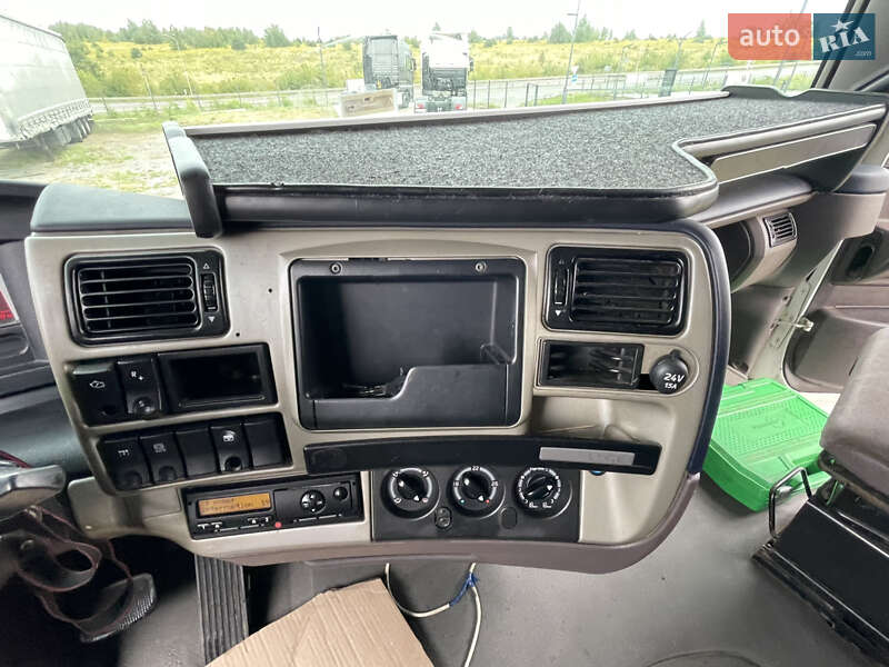 Тягач Renault Magnum 2007 в Ровно