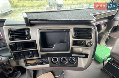Тягач Renault Magnum 2007 в 