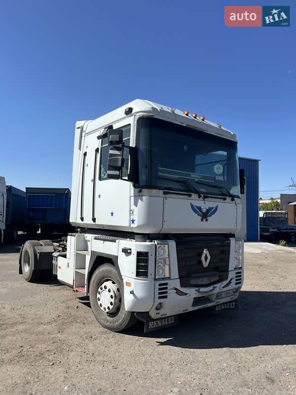 Renault Magnum 2004