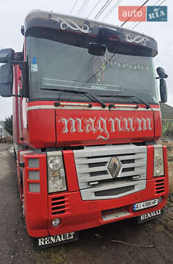 Грузовой фургон Renault Magnum 2007 в Киеве