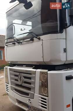 Тягач Renault Magnum 2008 в Дубні